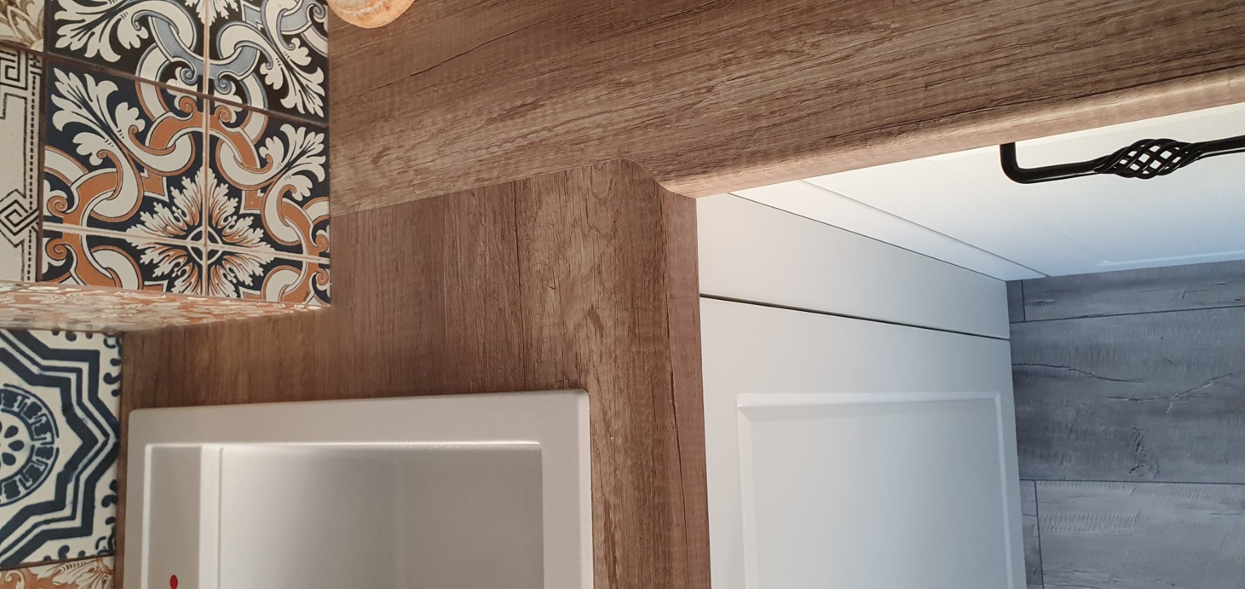 Кухни по поръчка – проект 93 Марияна Неда от СИДИ СТИЛ